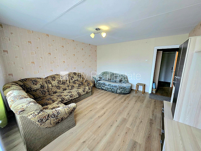 Renovēta māja, labiekārtota apzaļumota teritorija, ieeja no ielas un pagalma, istaba izolēta, Saldus un novads - foto 2