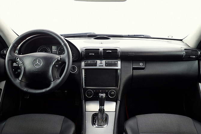 Mercedes-Benz C 320 Avantgarde Facelift ATM 3.0 CDI 165kW Таллин - изображение 5