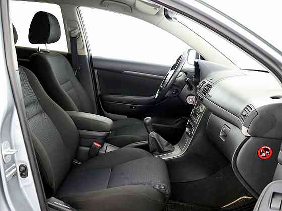 Toyota Avensis Linea Sol Facelift 2.0 108kW Tallina