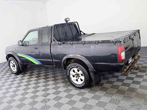 Nissan Pickup 4x4 2.5 dCi 76kW Tallina
