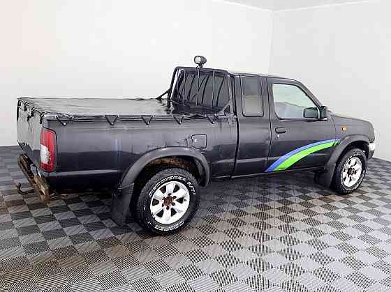 Nissan Pickup 4x4 2.5 dCi 76kW Tallina