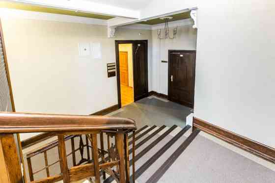 Iznomā biroja telpas ar izlietni Rīgas centrā, Brīvības ielā 85.

Ēka celta 1912. gadā - arhitekts E Rīga