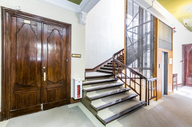 Iznomā biroja telpas ar izlietni Rīgas centrā, Brīvības ielā 85.

Ēka celta 1912. gadā - Rīga - foto 5