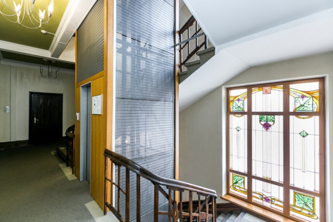 Iznomā biroja telpas ar izlietni Rīgas centrā, Brīvības ielā 85.

Ēka celta 1912. gadā - Rīga - foto 7