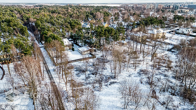 Privātmāja ar skaistu, iekoptu, ainavisku teritoriju. Piedāvājumā uz pirkšanu plaša Rīgas rajons - foto 9