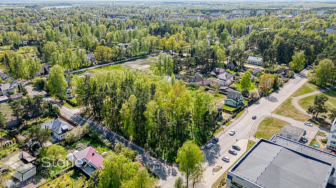 Pārdod zemes gabalu ar platību 2737 m2 Rūpniecības ielā 8, Kauguros. Centrāla atrašanās Jūrmala - foto 3