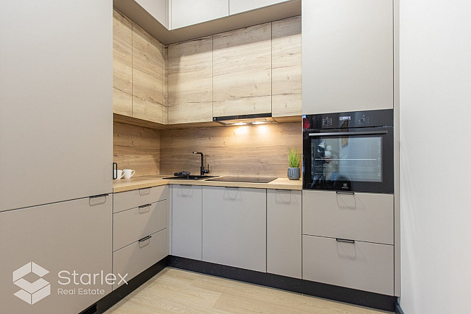 Iespēja iegādāties kādu no 16 dzīvokļiem lieliskajā, renovētajā kluba tipa mūra ēkas Rīga - foto 7