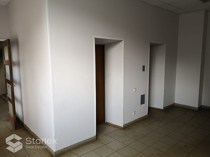 Iznomā biroja telpas centrā  Elijas ielā 17.  Birojs izvietots ēkas 6.stāvā.  Kopējā platība 361.5 m Рига - изображение 7