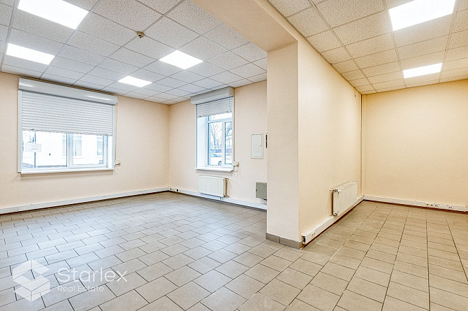 Iznomā daudzfunkcionālu autonomu ēku Ganību dambī - ielas malā. Piemērota tirdzniecībai/ Rīga - foto 8
