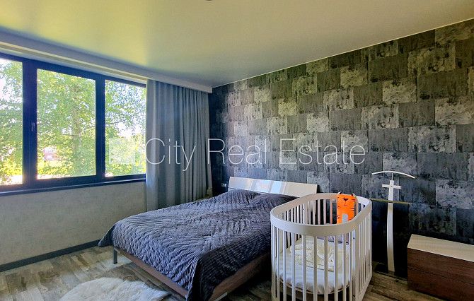 Jaunceltne, fasādes māja, labiekārtota apzaļumota teritorija, garāža vienai automašīnai, Rīga - foto 14