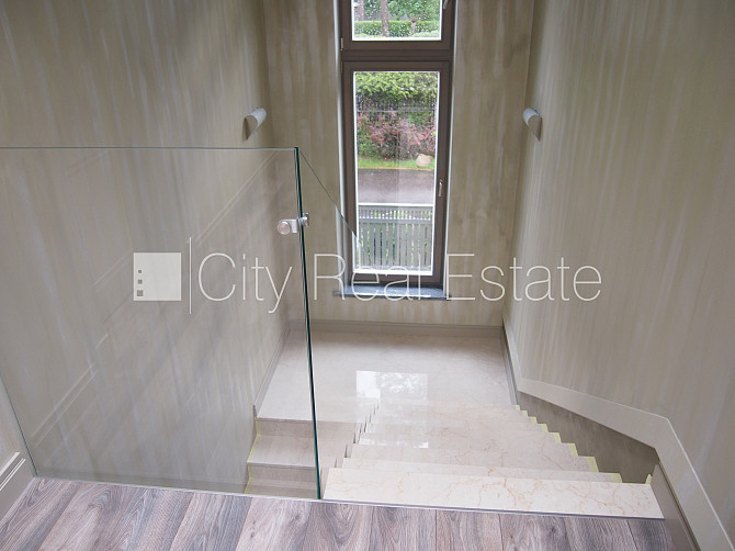 Renovēta māja, slēgts pagalms, iespēja nomāt autostāvvietu, apsargāta autostāvvieta, Rīga - foto 16