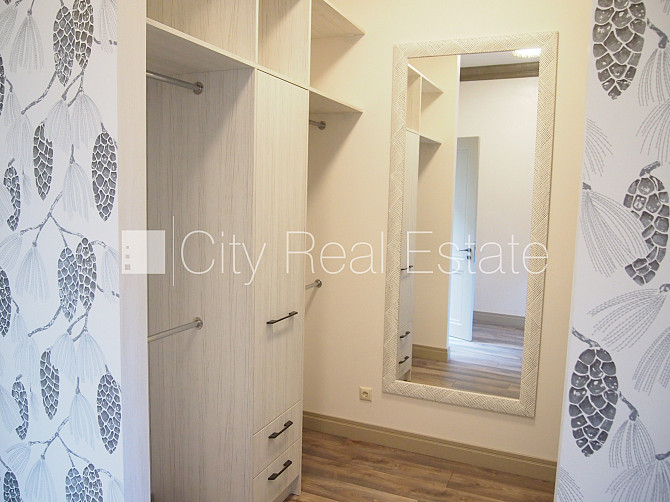 Renovēta māja, slēgts pagalms, iespēja nomāt autostāvvietu, apsargāta autostāvvieta, Rīga - foto 13