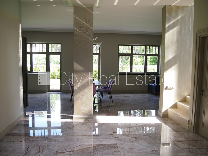 Renovēta māja, slēgts pagalms, iespēja nomāt autostāvvietu, apsargāta autostāvvieta, Rīga - foto 14