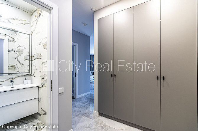 Jaunceltne, labiekārtota apzaļumota teritorija, slēgts pagalms, iežogota teritorija ar metāla Jūrmala - foto 10