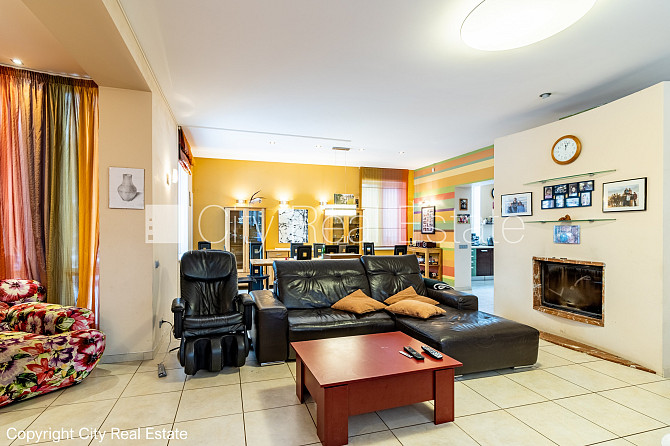 Labiekārtots apzaļumots pagalms, iežogota teritorija, garāža vienai automašīnai, baseins, Jūrmala - foto 11