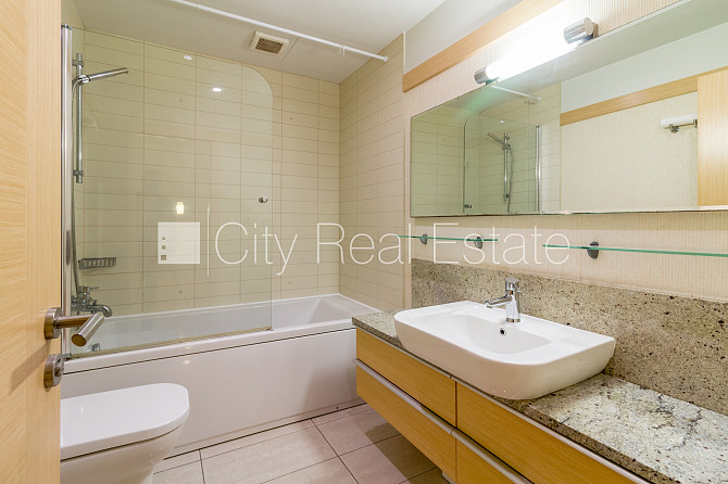 Projekts - Panorama Plaza, jaunceltne, teritorijas iebrauktuves vārti aprīkoti ar automatizētu Rīga - foto 7