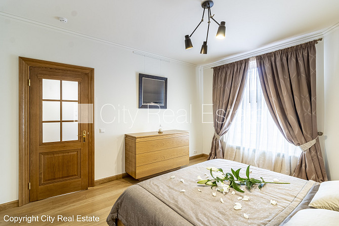 Pagalma māja, renovēta māja, dzīvokļu skaits ēkā  11 gab., slēgts pagalms, teritorijas Rīga - foto 9