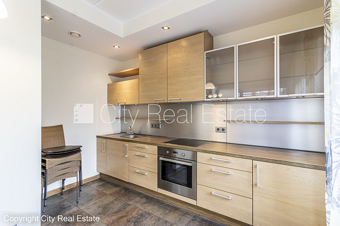 Projekts - Viesturdārza mājas, jaunceltne, slēgts pagalms, vieta automašīnai, pazemes Rīga - foto 2