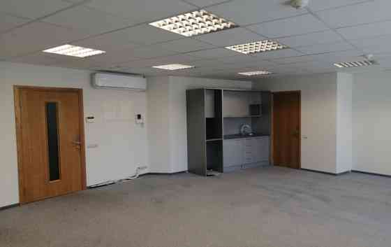 Biroju telpas Gertrūdes un Avotu ielu krustojumā.  Atklājiet modernas biroju telpu, kur darbs satiek Rīga