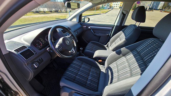 Pārdodu savu VW Touran 2011.g. Cross komplektācija – mašīna ir augstāka, arkas uz spārniem,... Salaspils - foto 5