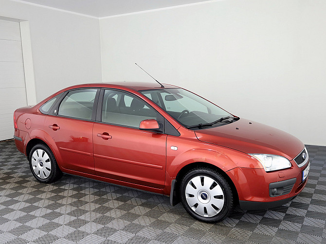 Ford Focus Ghia ATM 2.0 107kW Tallina - foto 1