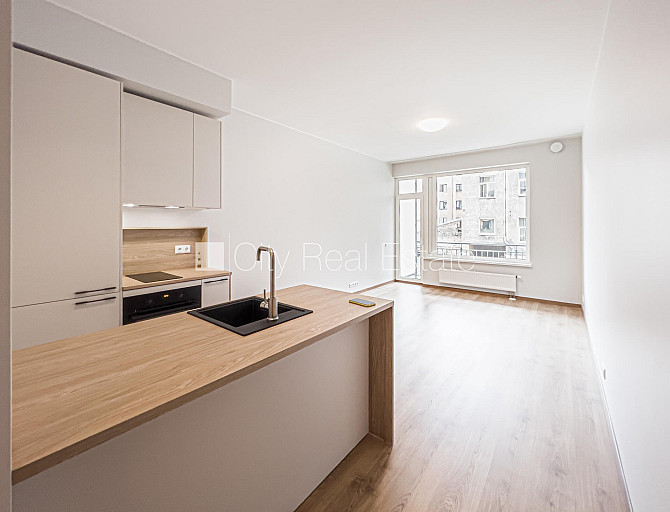 Renovēta māja, slēgts pagalms, iespēja nomāt autostāvvietu, apsargāta autostāvvieta, Rīga - foto 16