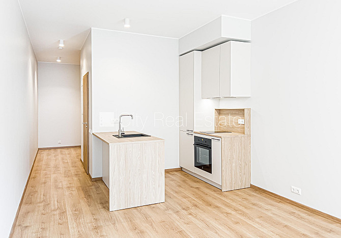 Renovēta māja, slēgts pagalms, iespēja nomāt autostāvvietu, apsargāta autostāvvieta, Rīga - foto 17