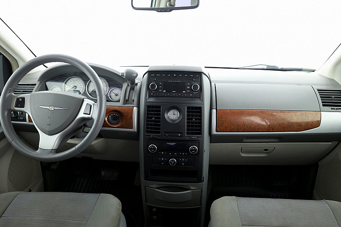 Chrysler Grand Voyager Comfort ATM 2.8 CRD 120kW Tallina - foto 5