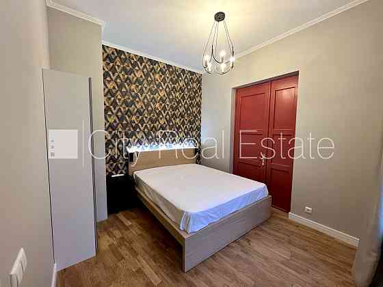 Рядный дом, благоустроенная озеленённая территория, закрытая территория, место Рига