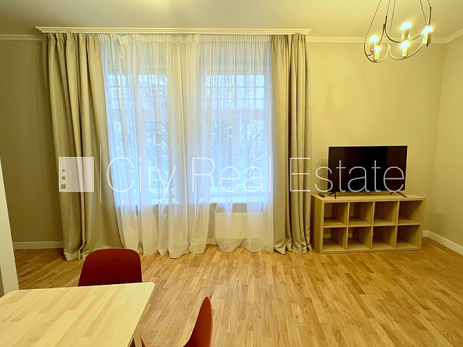 Рядный дом, благоустроенная озеленённая территория, закрытая территория, место Рига - изображение 7