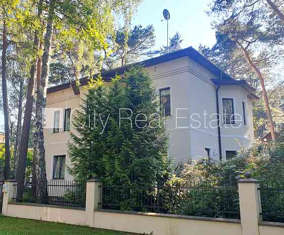 Земля в собственности, частный дом, новостройка, стены из керамзитных блоков, Jūrmala