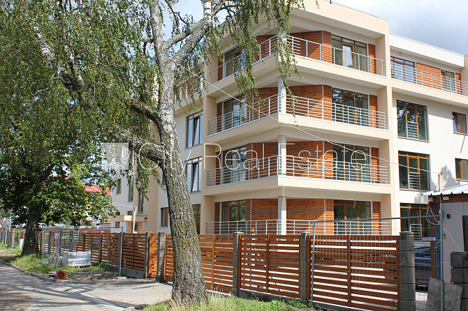 Jaunceltne, labiekārtota apzaļumota teritorija, slēgta teritorija, iespēja nomāt Rīga - foto 1