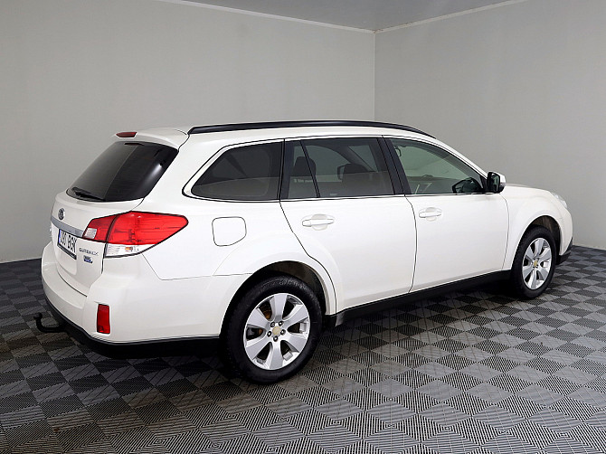 Subaru Outback Comfort AWD 2.0 TD 110kW Таллин - изображение 3