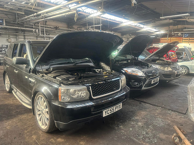 Требуются авторазборщики на шрот
Требования:
разборка легковых авто и микроавтобусов на запчасти... Rīga - foto 1