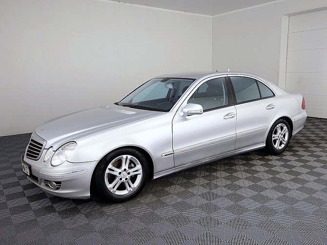 Mercedes-Benz E 220 Avantgarde Facelift ATM 2.1 CDI 125kW Таллин - изображение 2