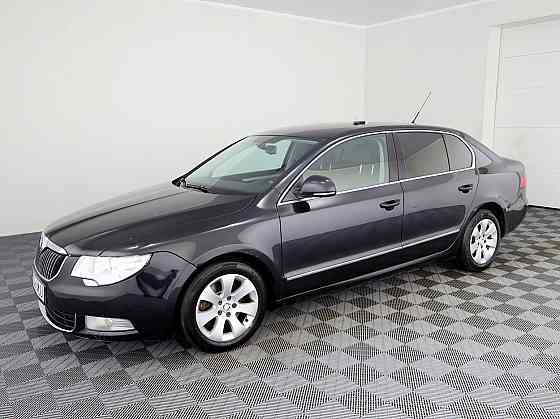 Skoda Superb Highline ATM 2.0 TDI 125kW Tallina