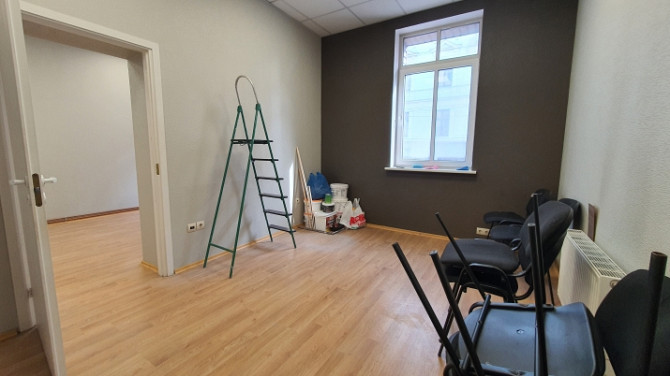 Tiek pārdota ēka un zeme Marijas ielā.  Ēkas lietošanas veids: 1220 biroju ēka. Būves Rīga - foto 8