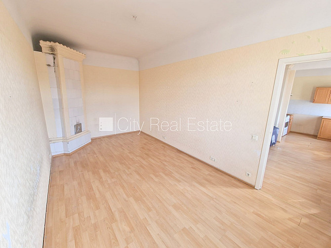 Pagalma māja, iespēja nomāt autostāvvietu, apsargāta autostāvvieta, ieeja no ielas un Rīga - foto 8