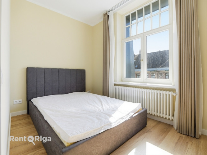 Mēbelēts 2-istabu dzīvoklis jūgendstila ēkā Rīgas Centrā.  Krišjāņa Valdemāra ielā 61 Rīga - foto 9