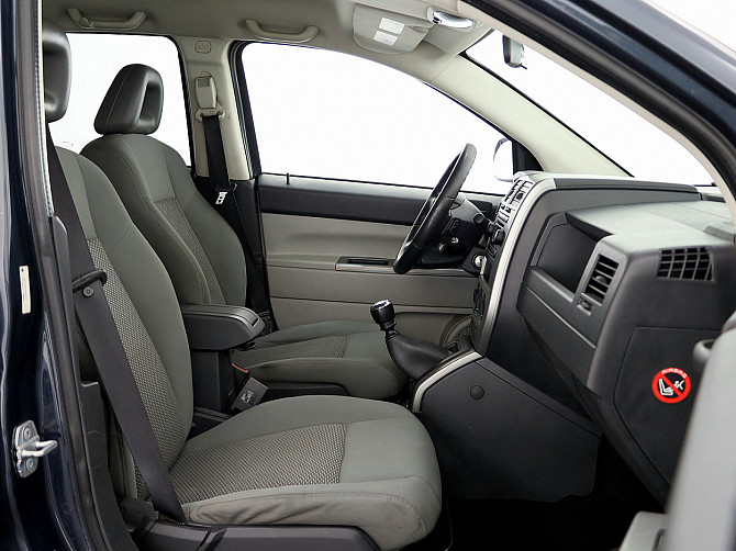 Jeep Compass Comfort 4x4 2.0 CRD 103kW Tallina - foto 6