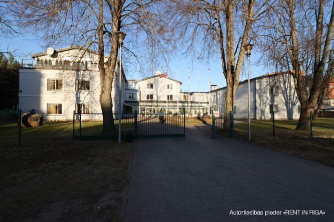 Аренда офиса на Югле, улица Мурьяню.  Плата за обслуживание включена в арендную Рига - изображение 9