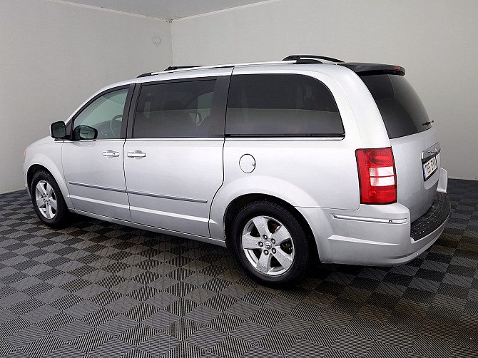 Chrysler Grand Voyager Limited ATM 2.8 CRD 120kW Tallina - foto 4