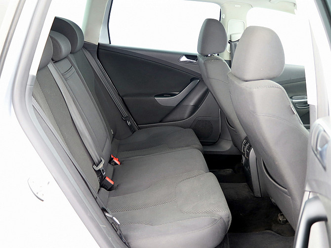 Volkswagen Passat Comfortline Facelift ATM 2.0 TDI 103kW Tallina - foto 7