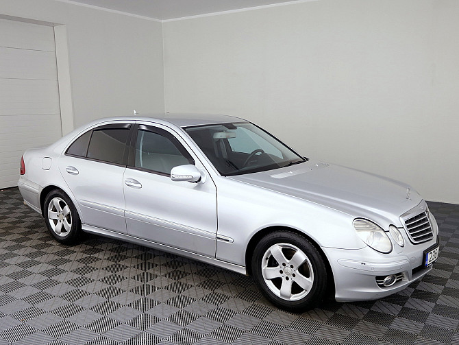Mercedes-Benz E 220 Avantgarde Facelift ATM 2.1 CDI 125kW Tallina - foto 1