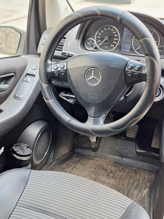 Pārdodu Mercedes-Benz A 180 2005. gada izlaiduma automašīnu sudraba krāsā ar mehānisko... Rīga - foto 7