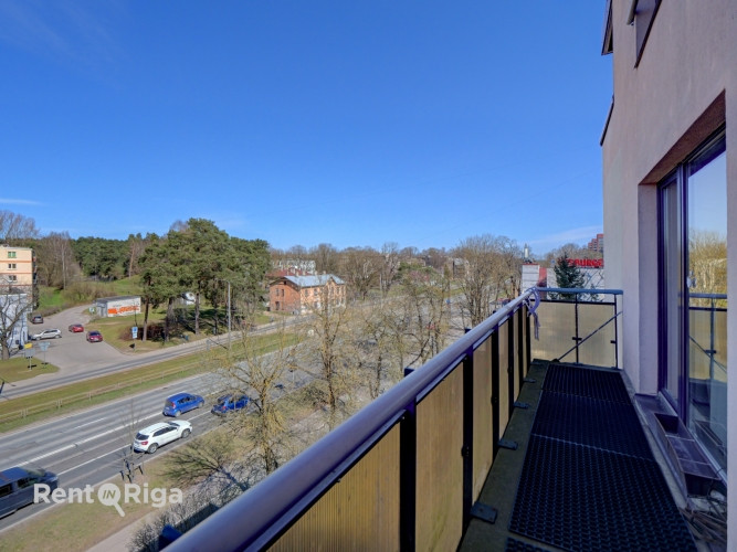 Pārdošanā tiek piedāvāts gaišs, plašs un funkcionāli pārdomāts 3 istabu dzīvoklis Rīga - foto 7