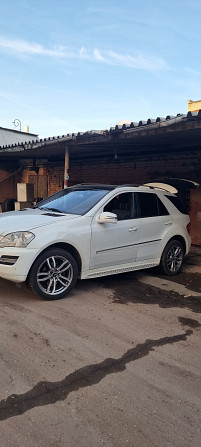 Mercedes-Benz Ml350 2011 W164 fecslift modeli, Viss ir mainīts eļļas gaisa filtrs ķēdes maiņa... Rīga - foto 1