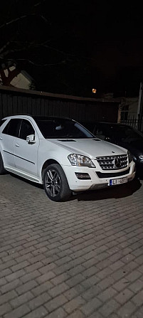 Mercedes-Benz Ml350 2011 W164 fecslift modeli, Viss ir mainīts eļļas gaisa filtrs ķēdes maiņa... Rīga - foto 3
