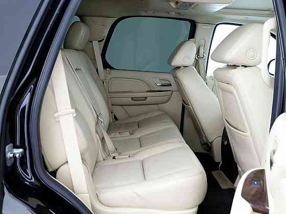 Cadillac Escalade Luxury LPG ATM 6.2 301kW Tallina