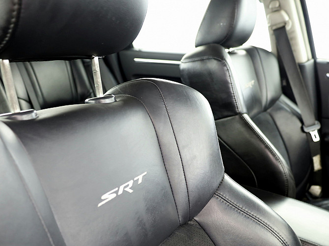 Chrysler 300 C SRT Design 3.0 CRD 155kW Tallina - foto 8